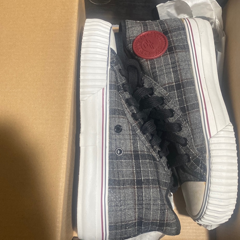 PF FLYERS